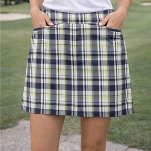 -*NWOT* Izod Golf Navy Blue & Lime Green Plaid Three Pocket Skort Womens size 4